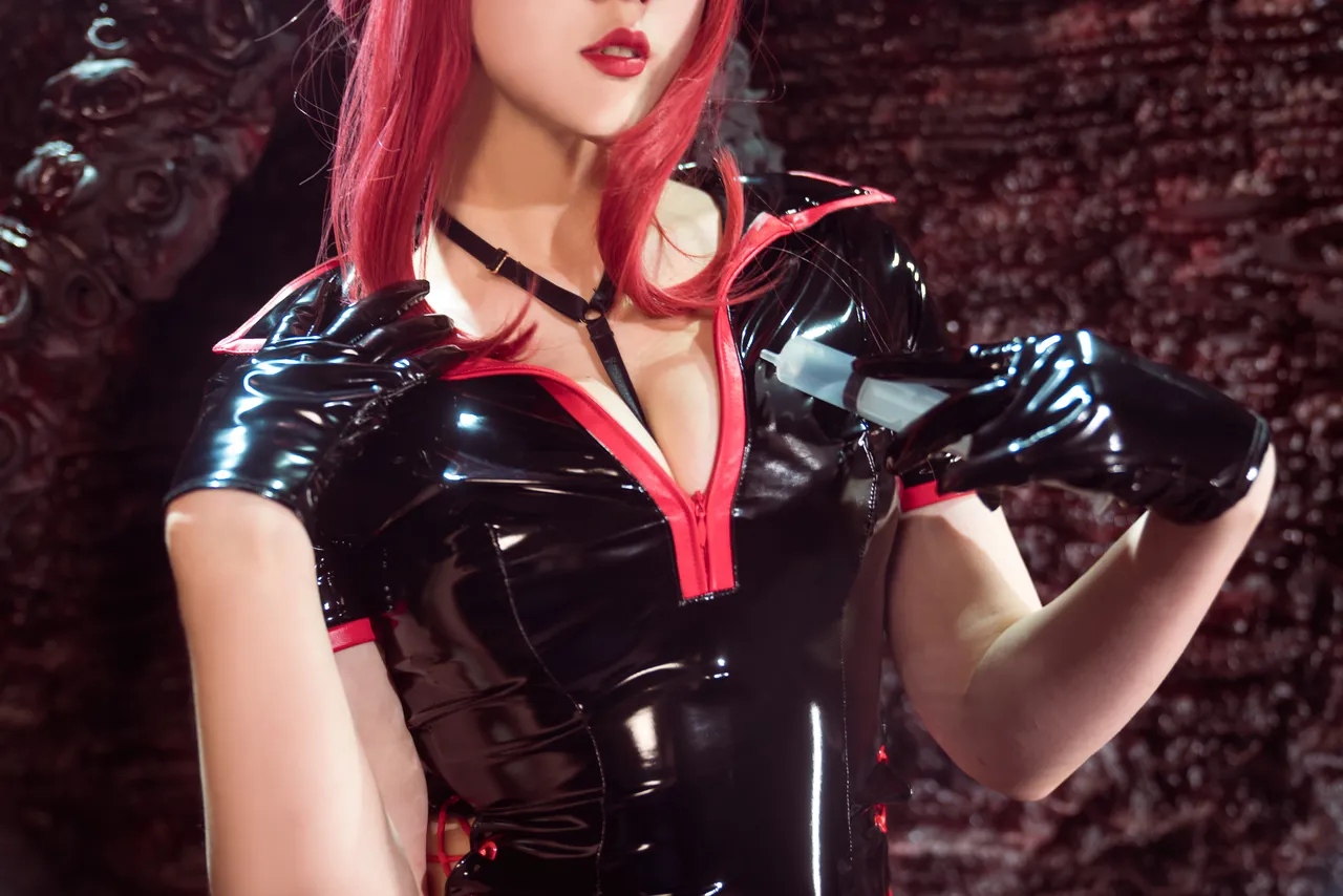 Natsuko夏夏子 玛奇玛护士